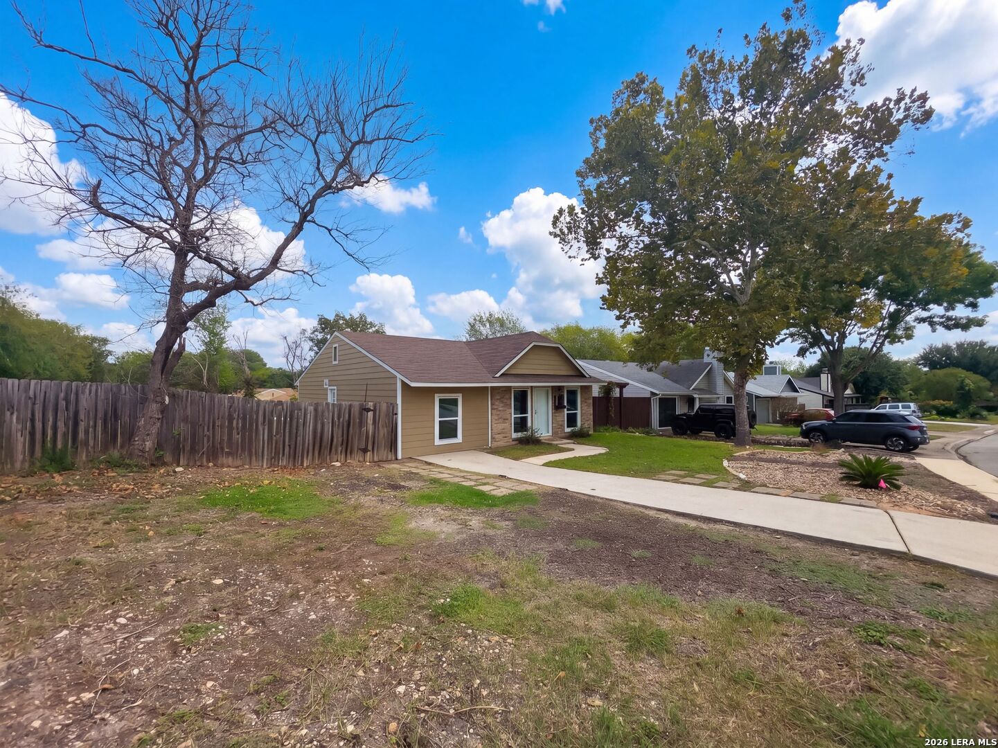 8703 Park Meadows Converse TX 78109