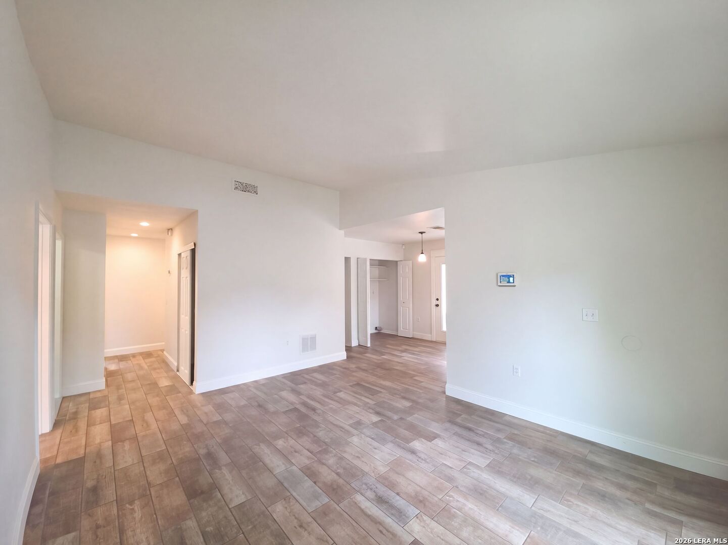 8703 Park Meadows Converse TX 78109