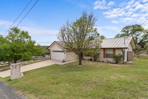 128 Ridge Grove Road Kerrville TX 78028