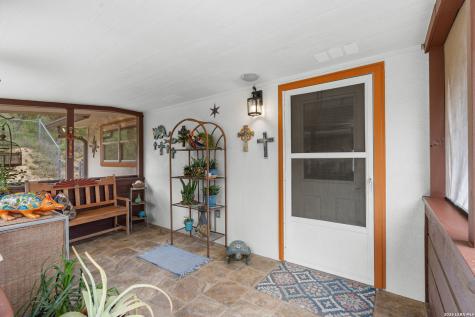 128 Ridge Grove Road Kerrville TX 78028