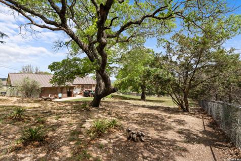 128 Ridge Grove Road Kerrville TX 78028