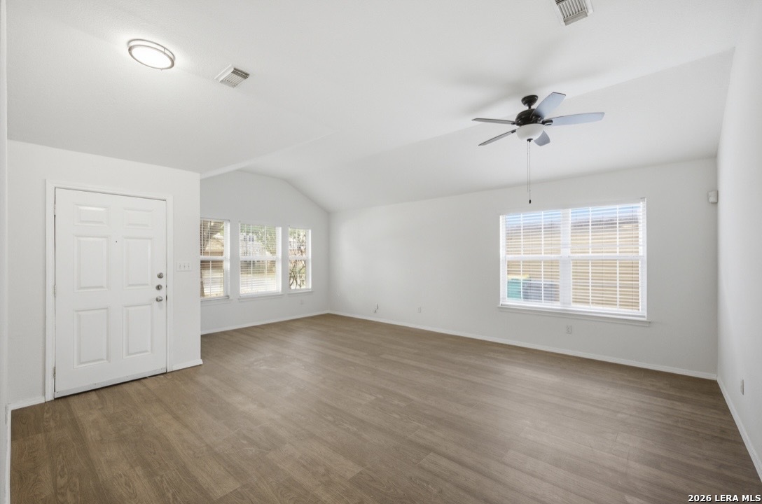 8346 Copperglen Converse TX 78109