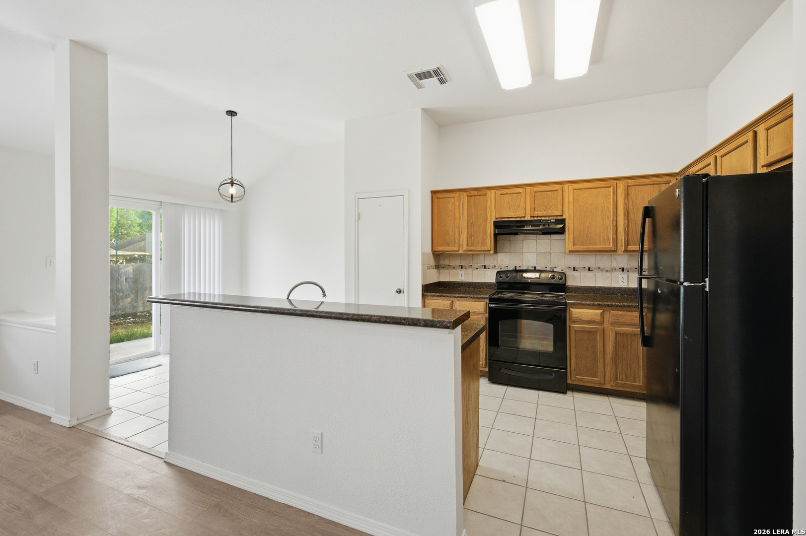8346 Copperglen Converse TX 78109