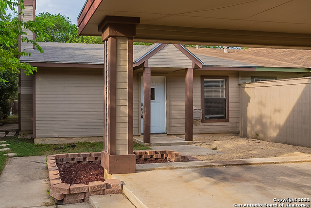 6823 Enchanted Springs Drive San Antonio TX 78249