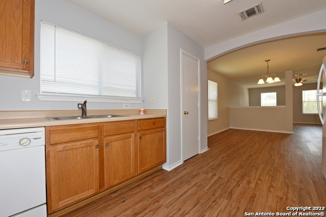 9207 Dublin Moor San Antonio TX 78254