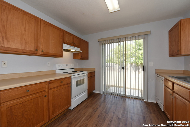 9207 Dublin Moor San Antonio TX 78254