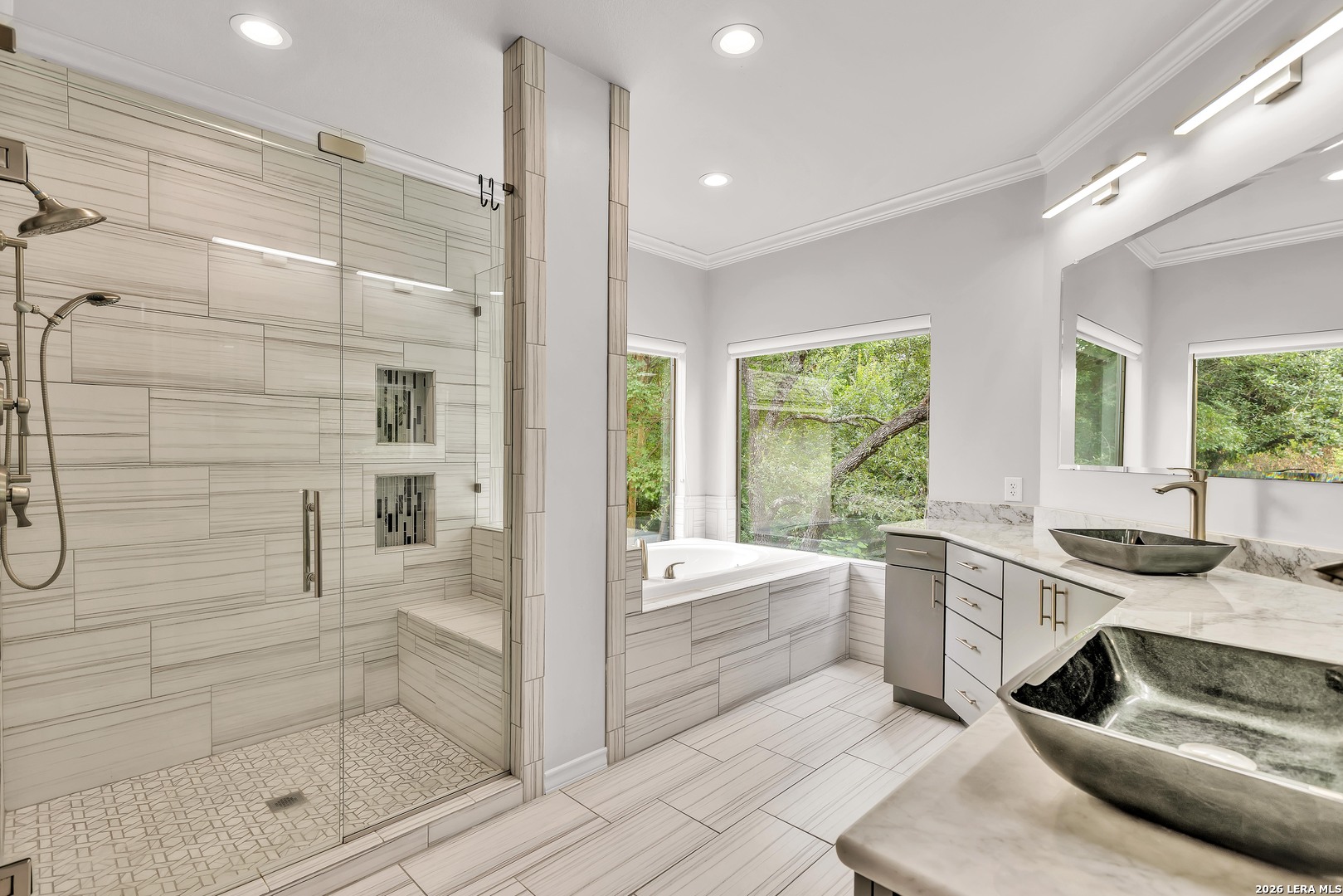 1718 Fox Tree San Antonio TX 78248