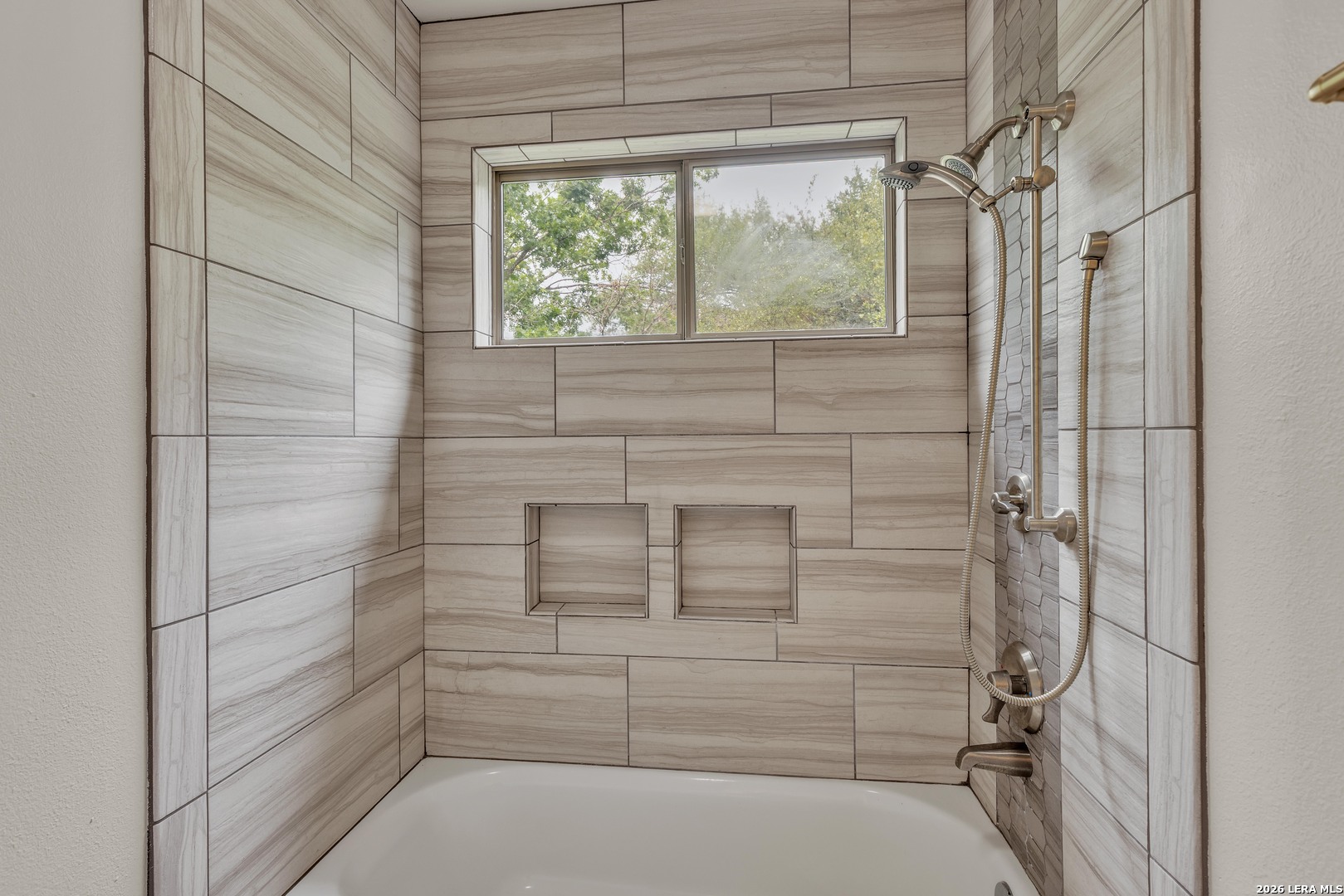 1718 Fox Tree San Antonio TX 78248