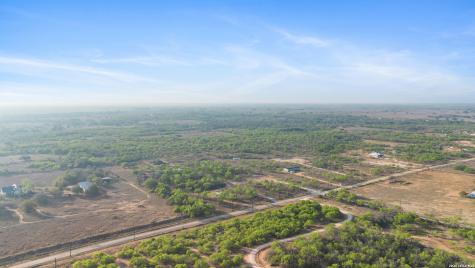 2161 County Road 124 Floresville TX 78114