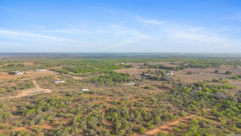 2161 County Road 124 Floresville TX 78114