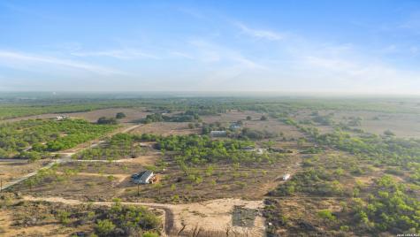 2161 County Road 124 Floresville TX 78114