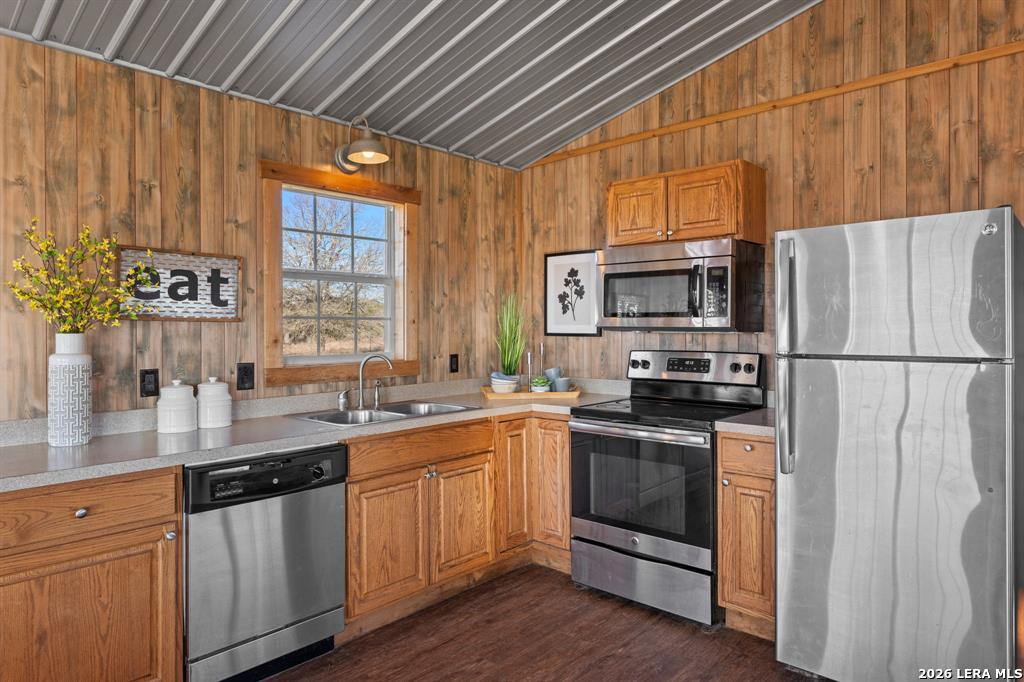 4772 County Road 340 Burnet TX 76905