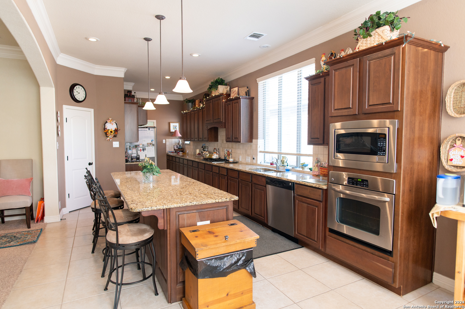 21706 Chaucer Hill San Antonio TX 78256
