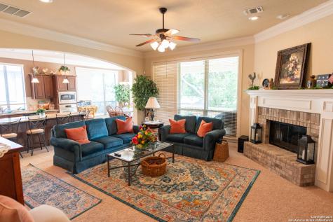 21706 Chaucer Hill San Antonio TX 78256