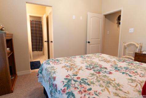 21706 Chaucer Hill San Antonio TX 78256