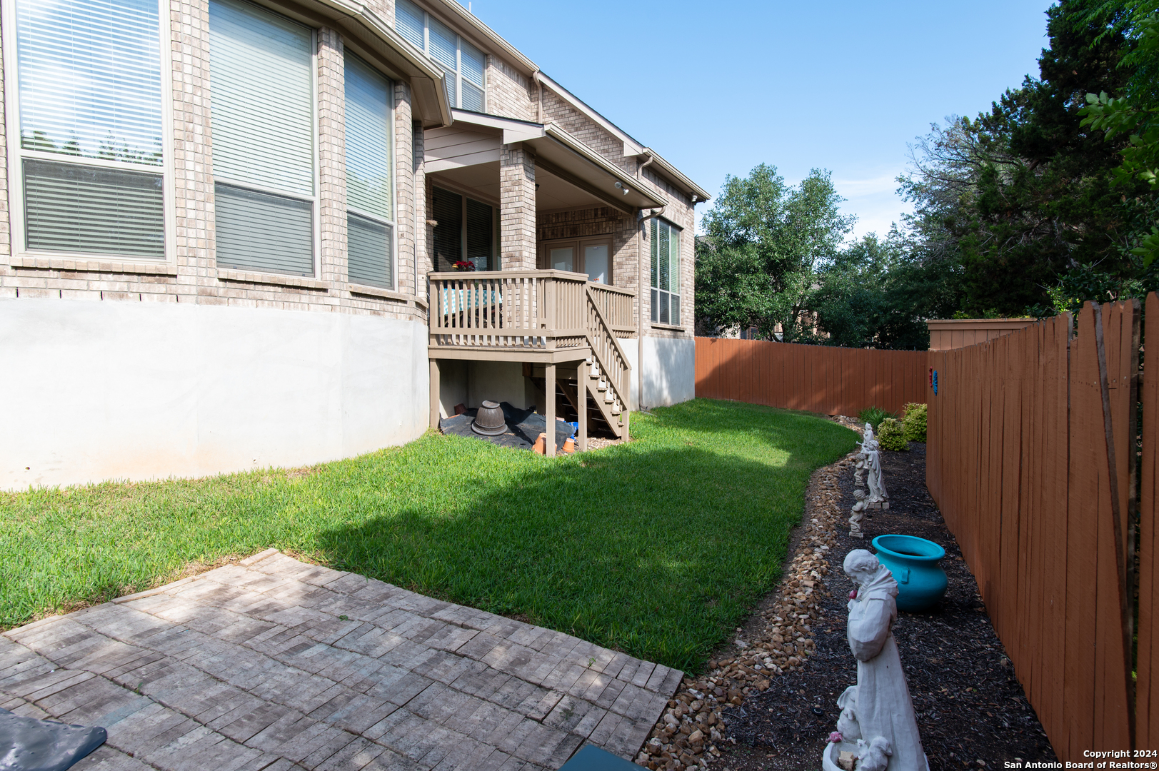 21706 Chaucer Hill San Antonio TX 78256