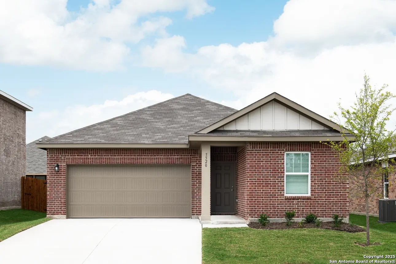 12827 Spur Hollow Schertz TX 78154