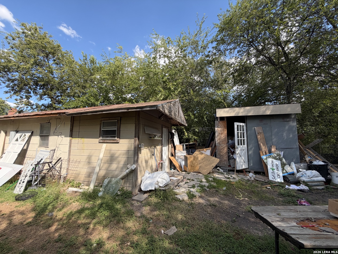 1030 W Ridgewood Court San Antonio TX 78201