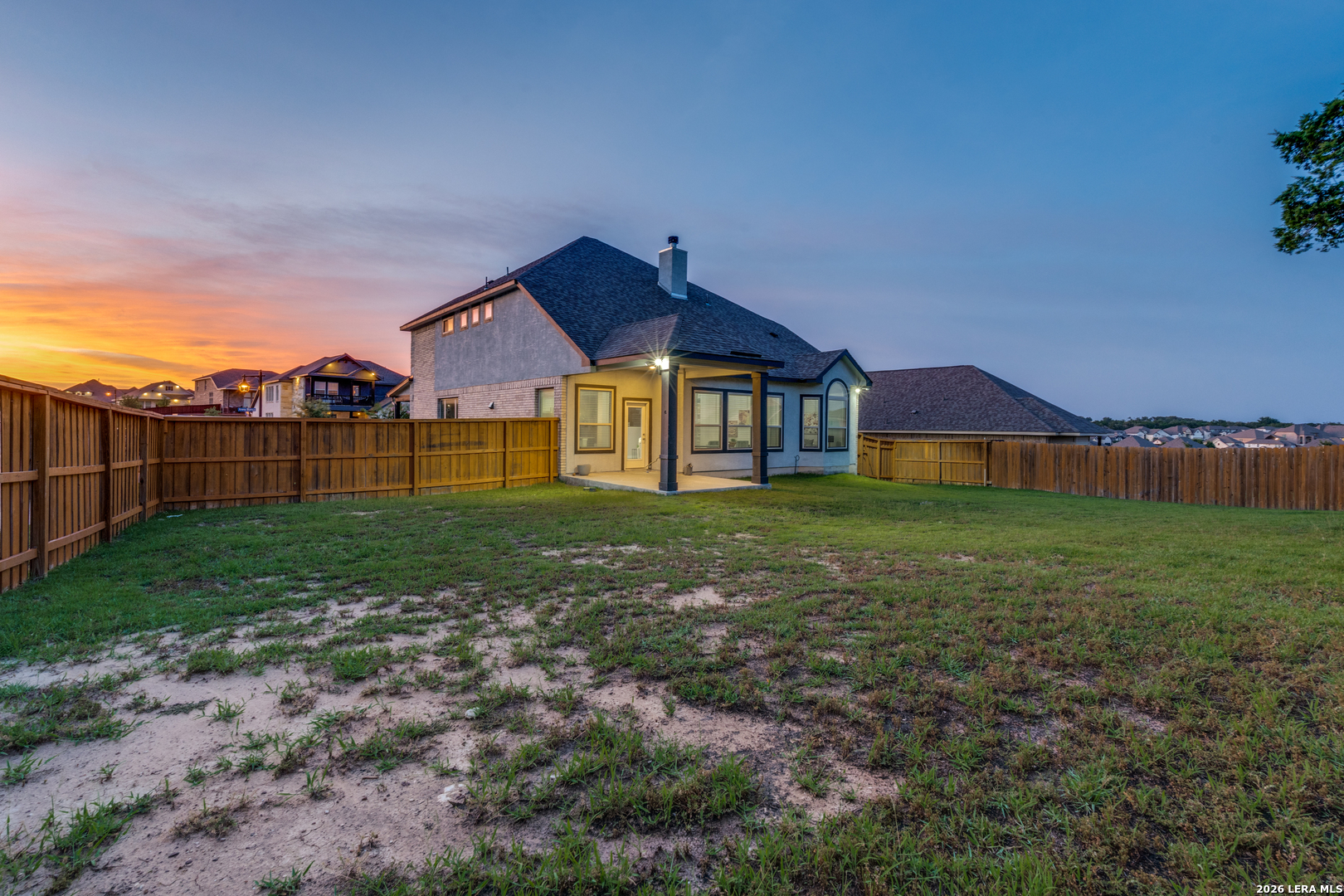 4002 Arena Blanca San Antonio TX 78261