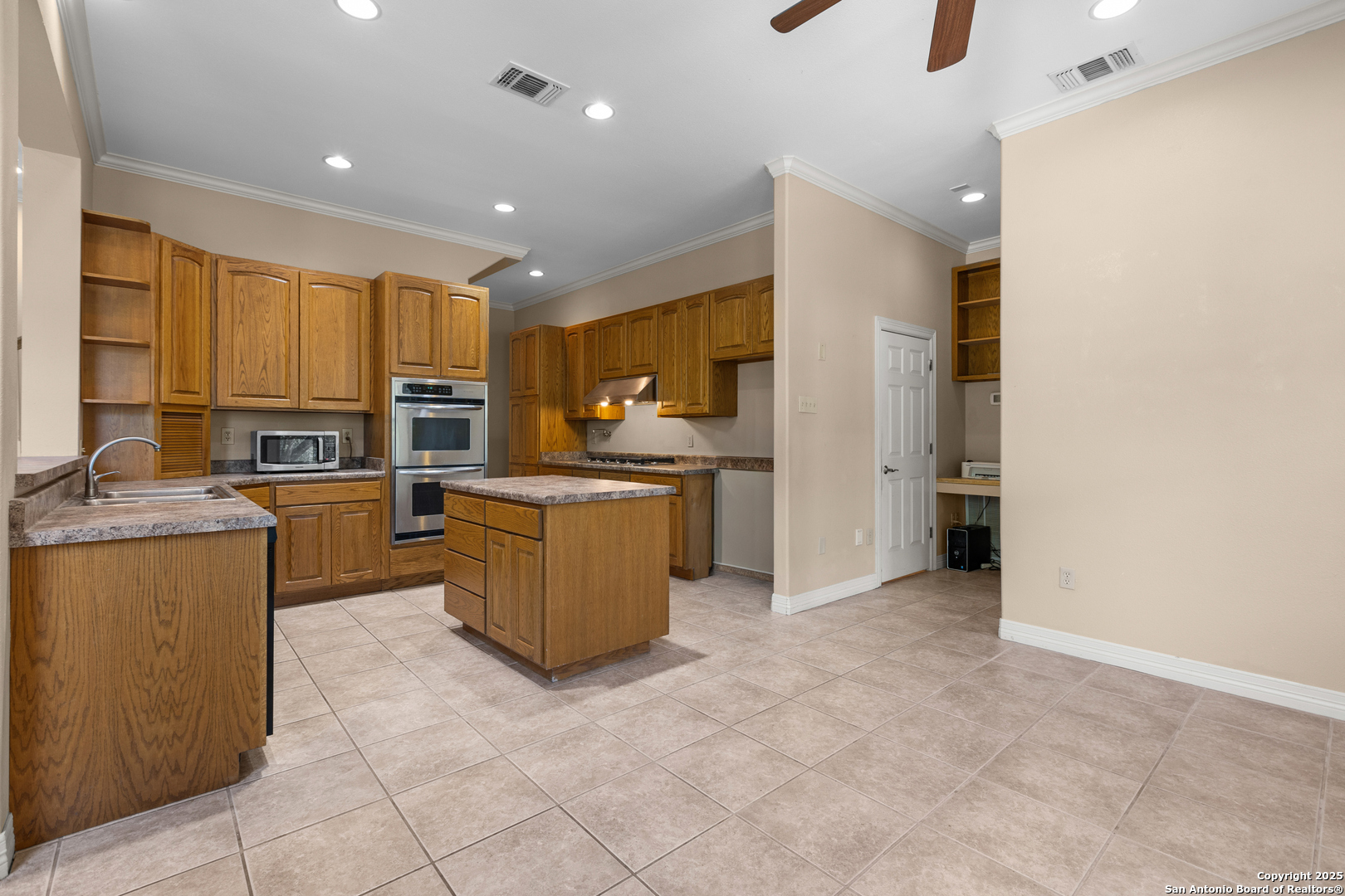 27423 Kentoaks San Antonio TX 78260