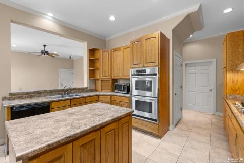 27423 Kentoaks San Antonio TX 78260