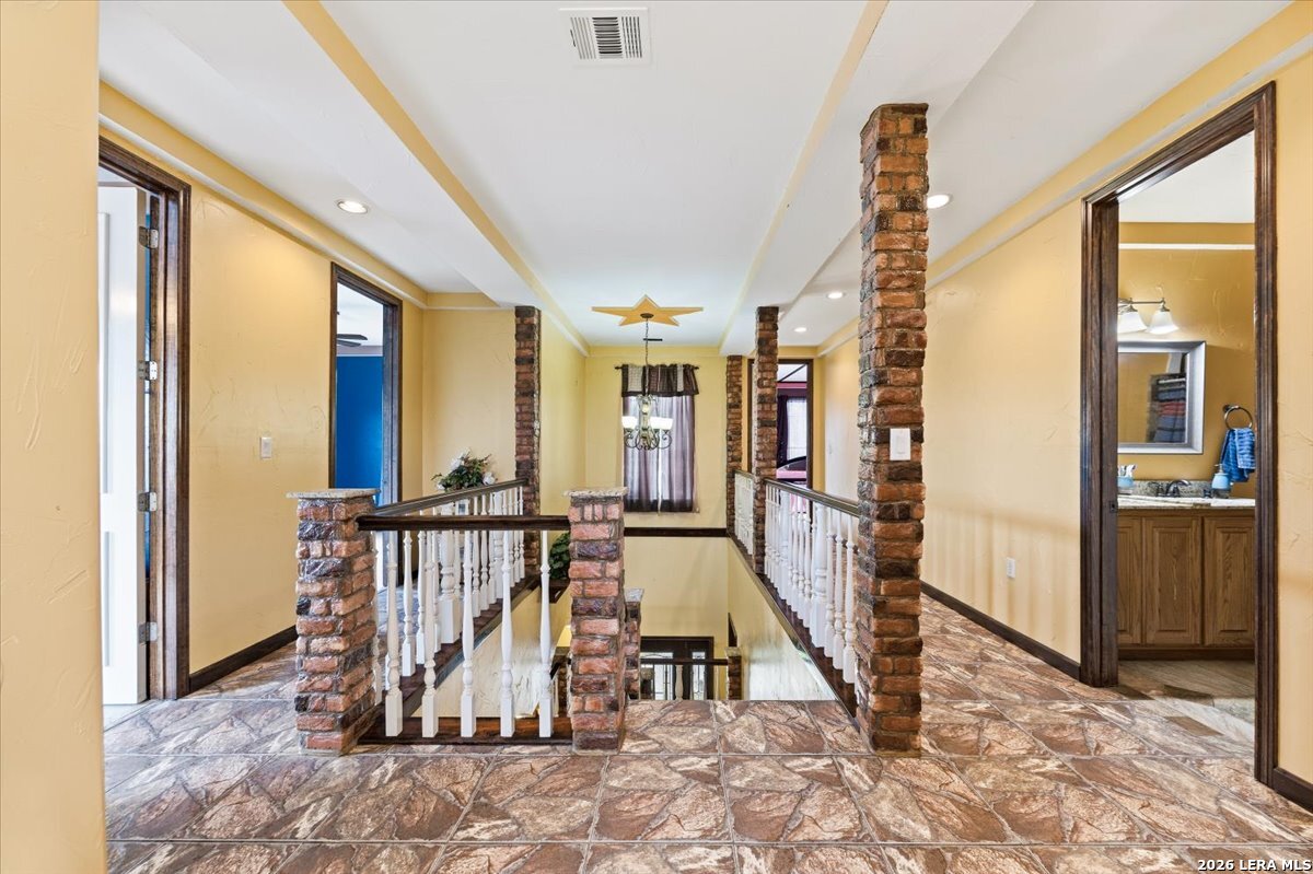 19590 Leal Road San Antonio TX 78221
