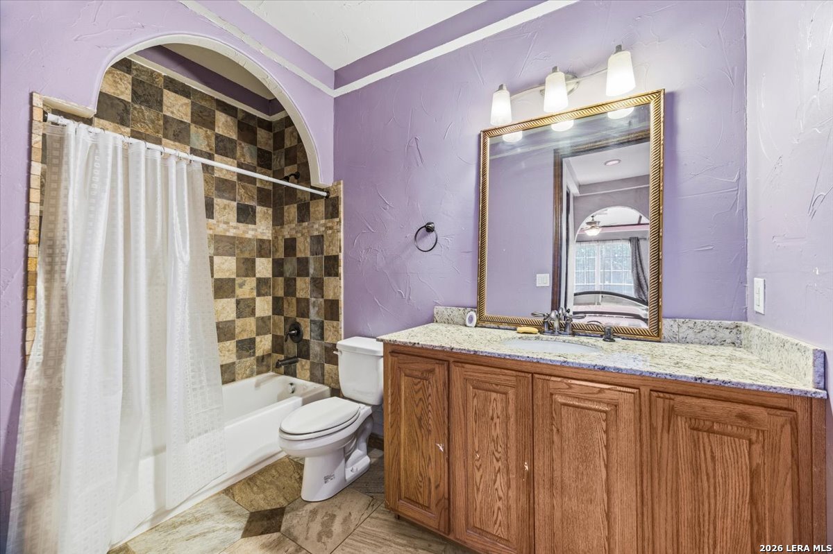 19590 Leal Road San Antonio TX 78221