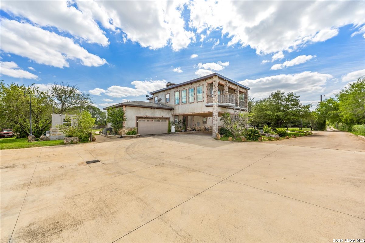 19590 Leal Road San Antonio TX 78221