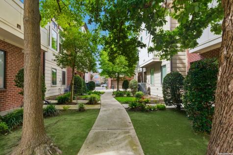 2842 Leeland Street Houston TX 77003