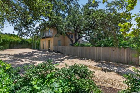 404 E Mulberry San Antonio TX 78212
