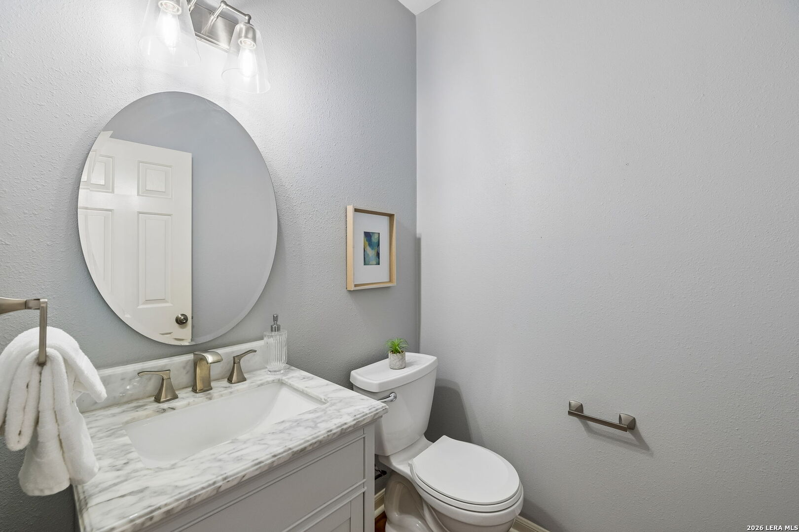2215 Blackoak Bend San Antonio TX 78248