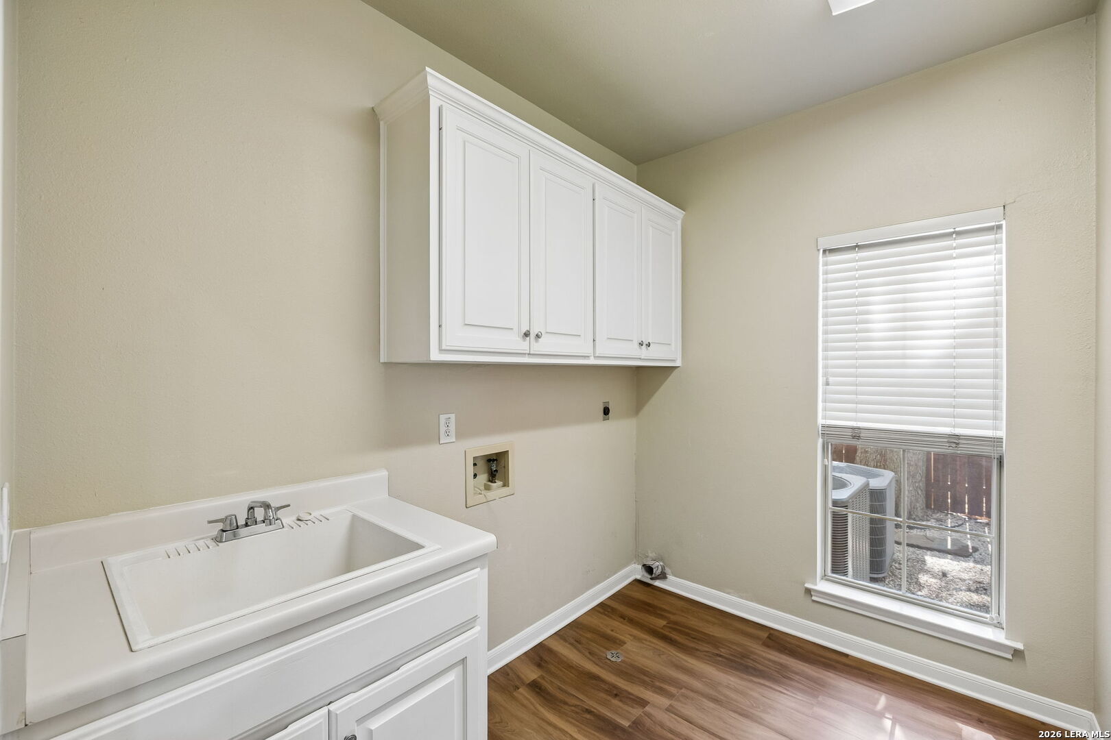 2215 Blackoak Bend San Antonio TX 78248