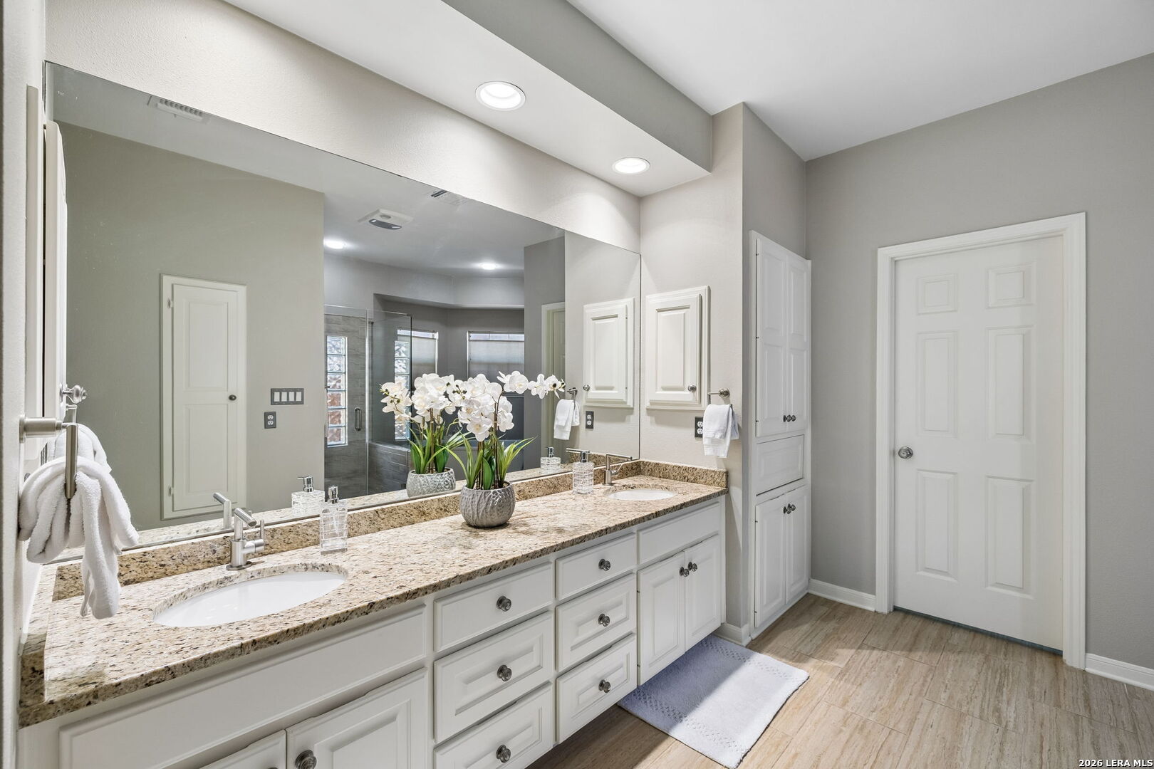 2215 Blackoak Bend San Antonio TX 78248