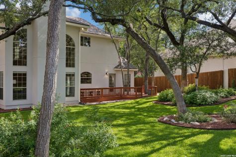 2215 Blackoak Bend San Antonio TX 78248