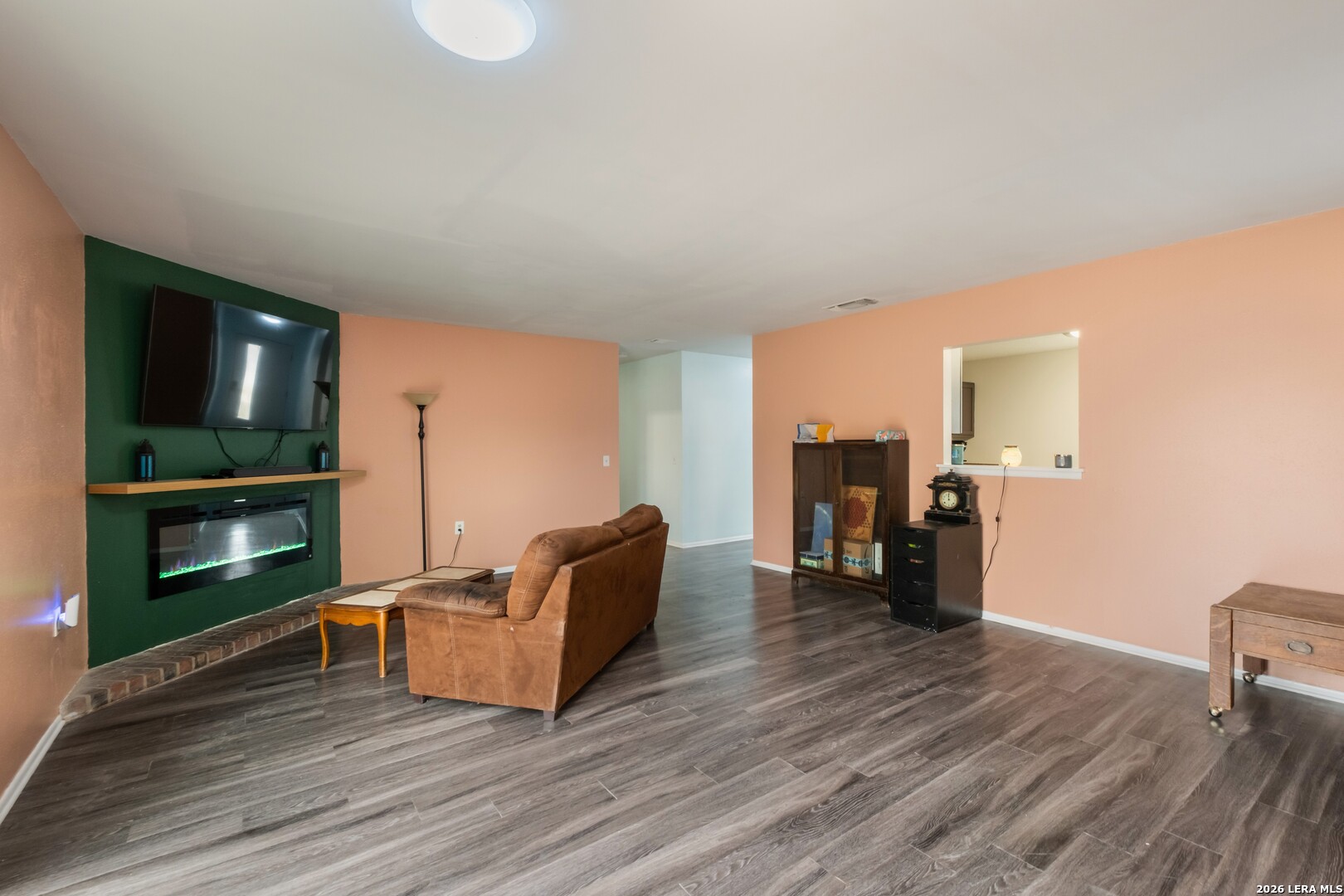 113 Friendswood Path Universal City TX 78148