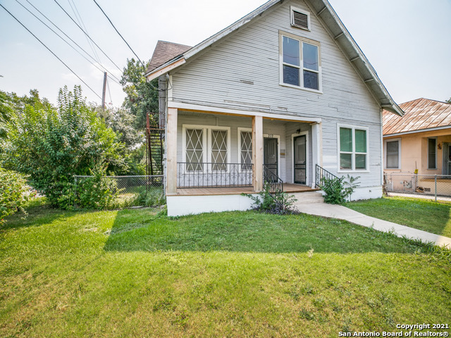 202 Barrett Place San Antonio TX 78225
