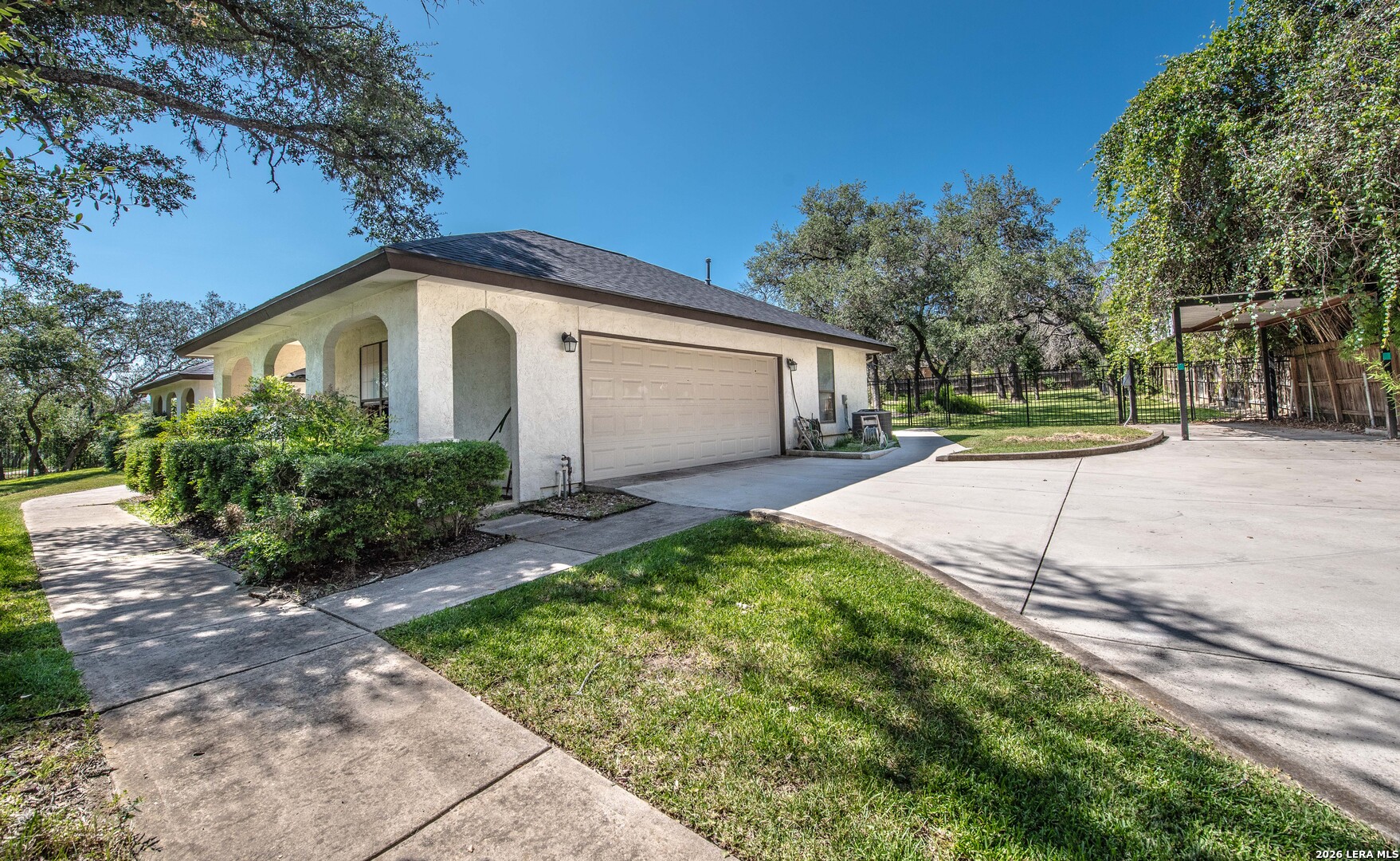 25333 Nighthawk Lane San Antonio TX 78255
