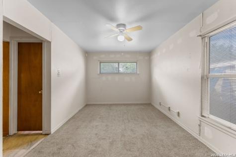 3627 W Poplar Street San Antonio TX 78228