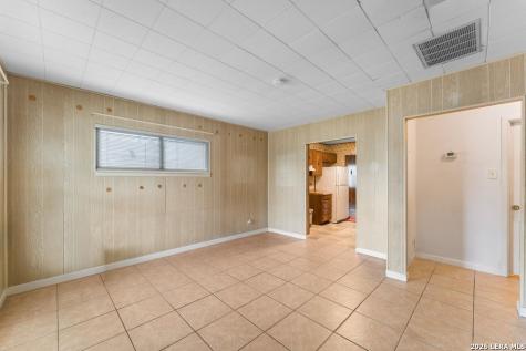 3627 W Poplar Street San Antonio TX 78228