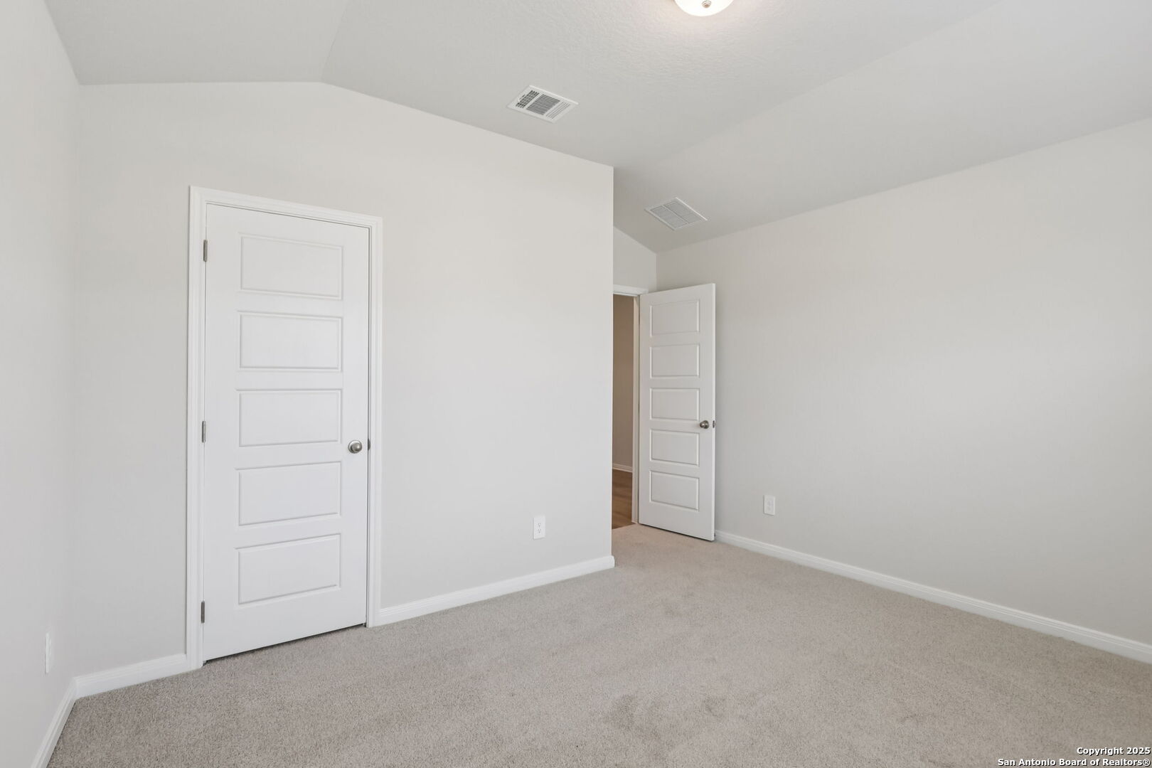 205 Bark Hollow Avenue Cibolo TX 78108