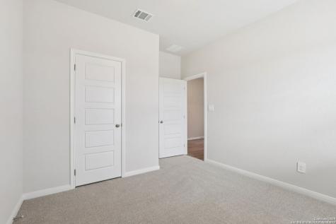 205 Bark Hollow Avenue Cibolo TX 78108