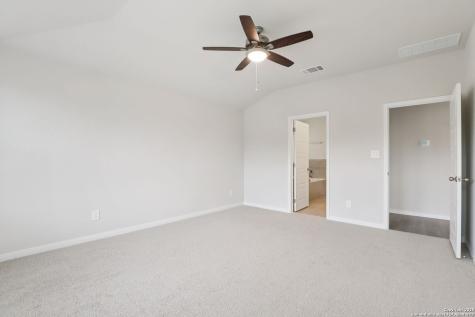 205 Bark Hollow Avenue Cibolo TX 78108