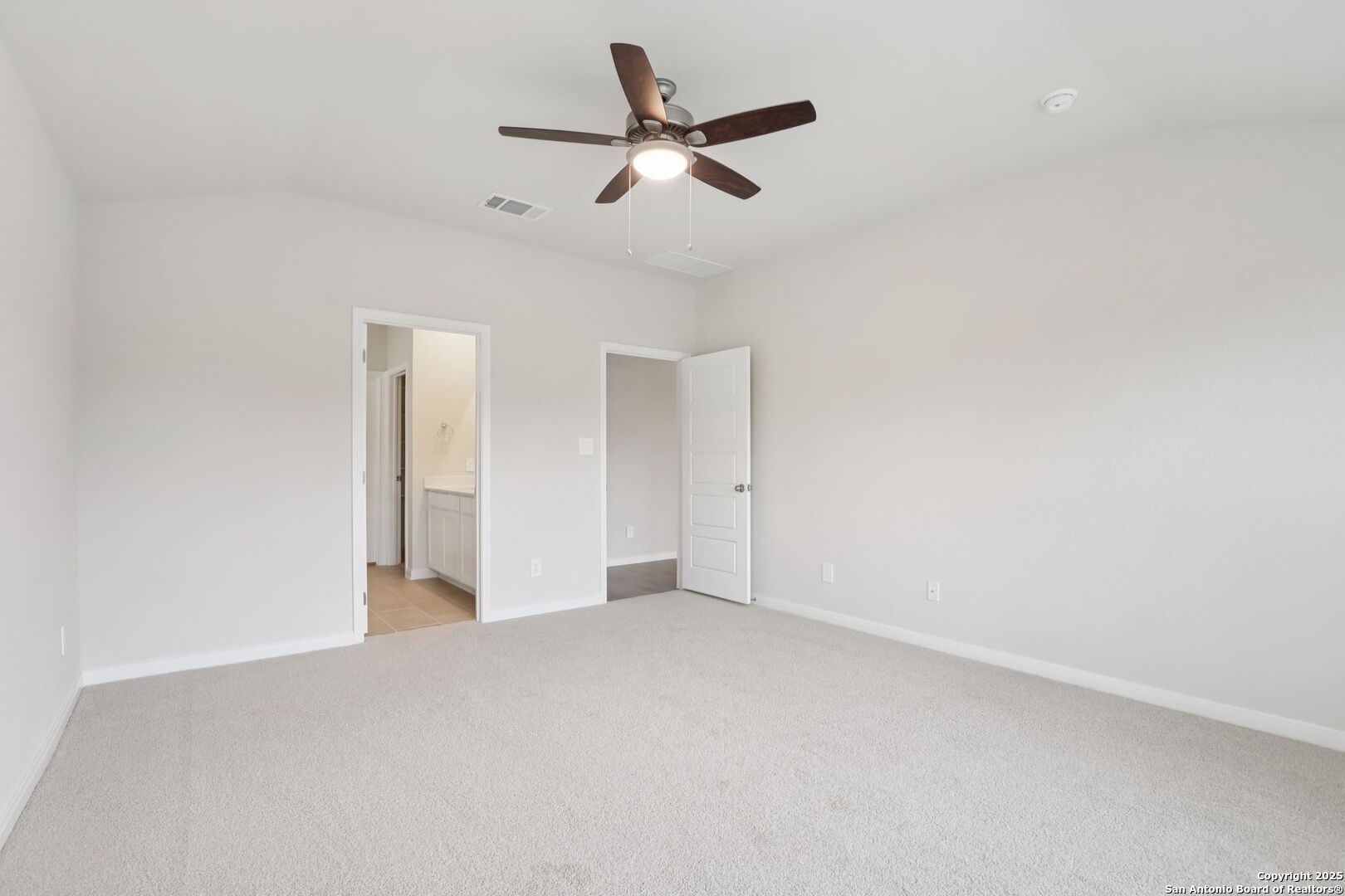 205 Bark Hollow Avenue Cibolo TX 78108