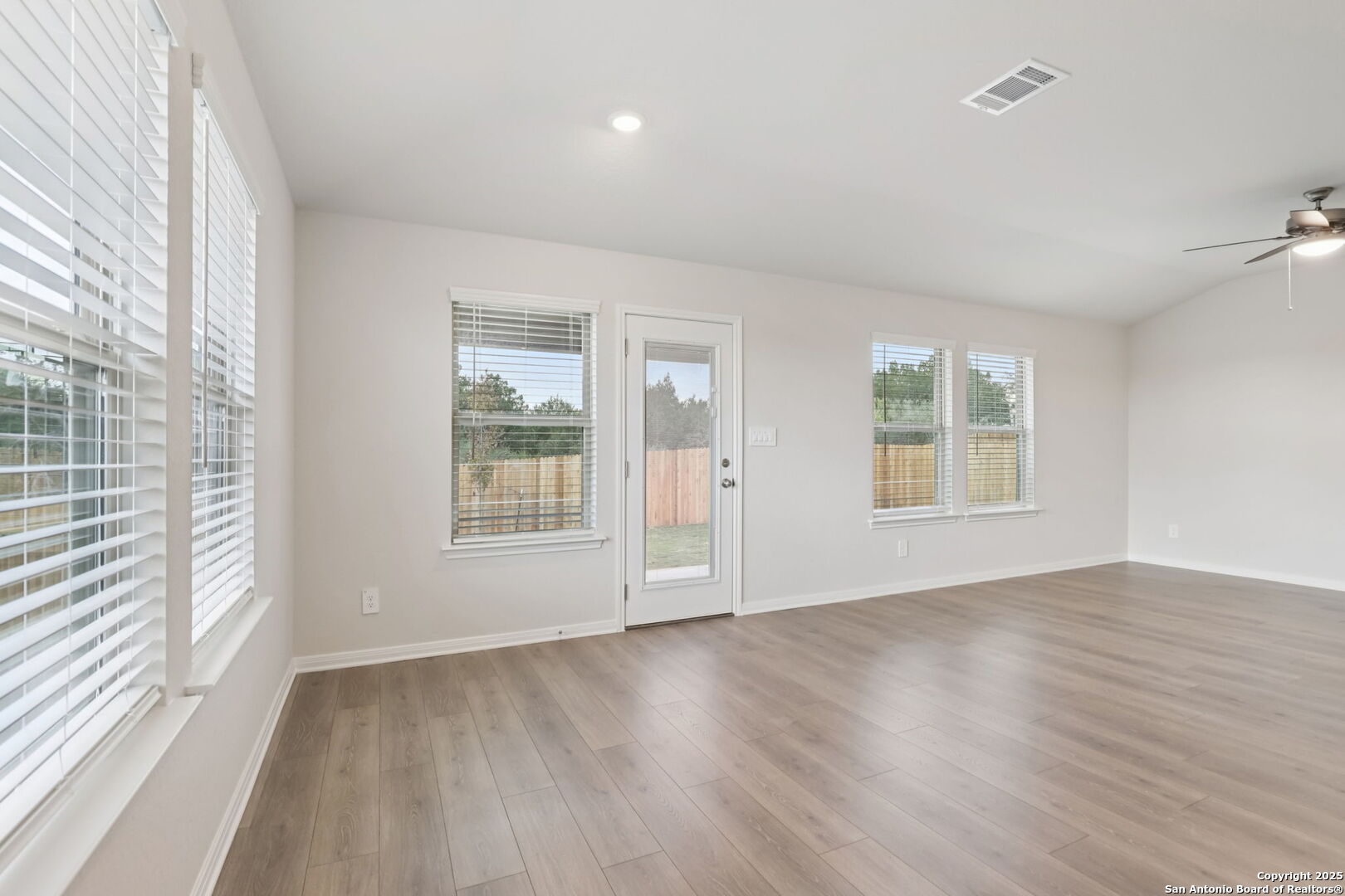 205 Bark Hollow Avenue Cibolo TX 78108