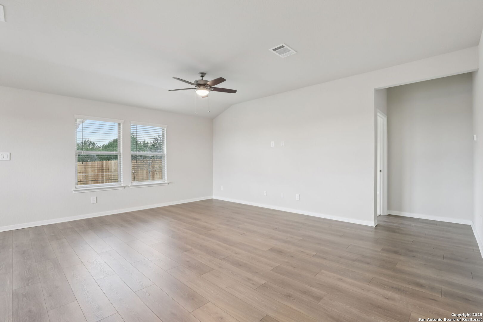 205 Bark Hollow Avenue Cibolo TX 78108
