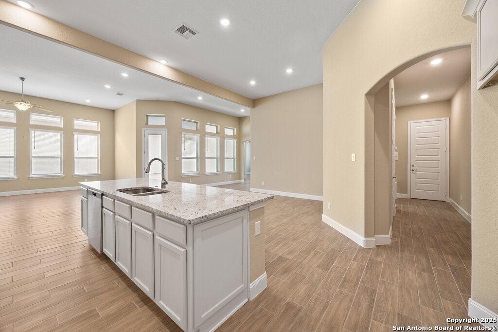 147 Bedingfeld Shavano Park TX 78231