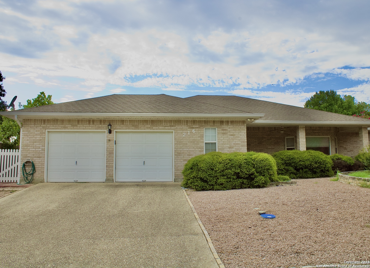 216 Coronado Drive Kerrville TX 78028