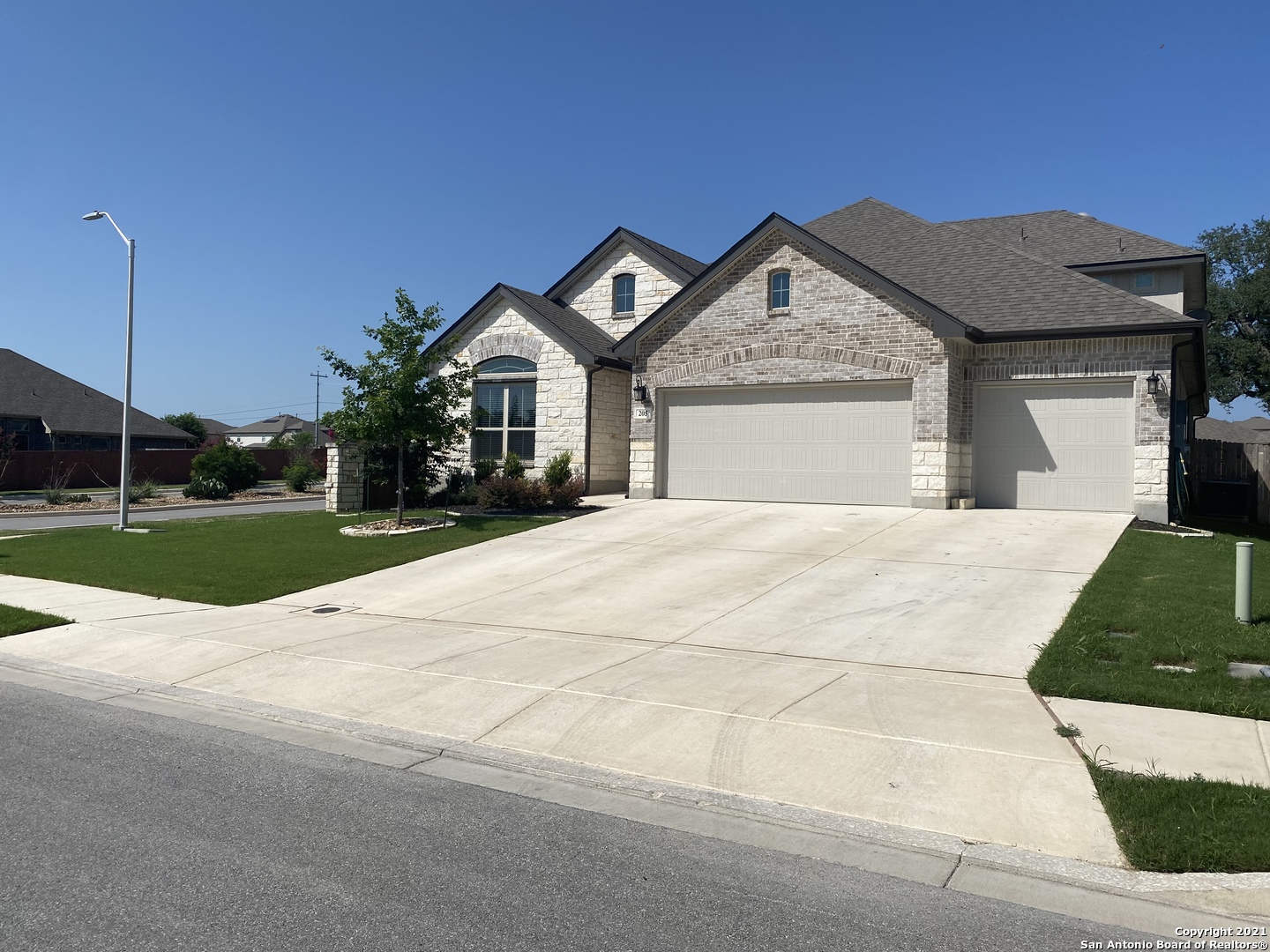 205 Waterford Cibolo TX 78108