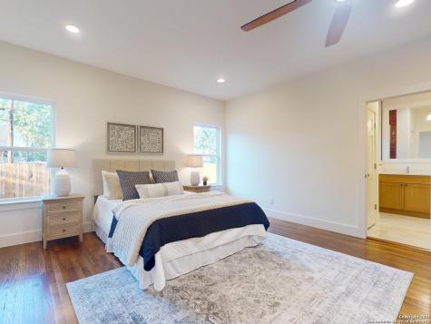 141 Chevy Chase Drive San Antonio TX 78209