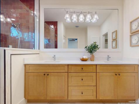 141 Chevy Chase Drive San Antonio TX 78209
